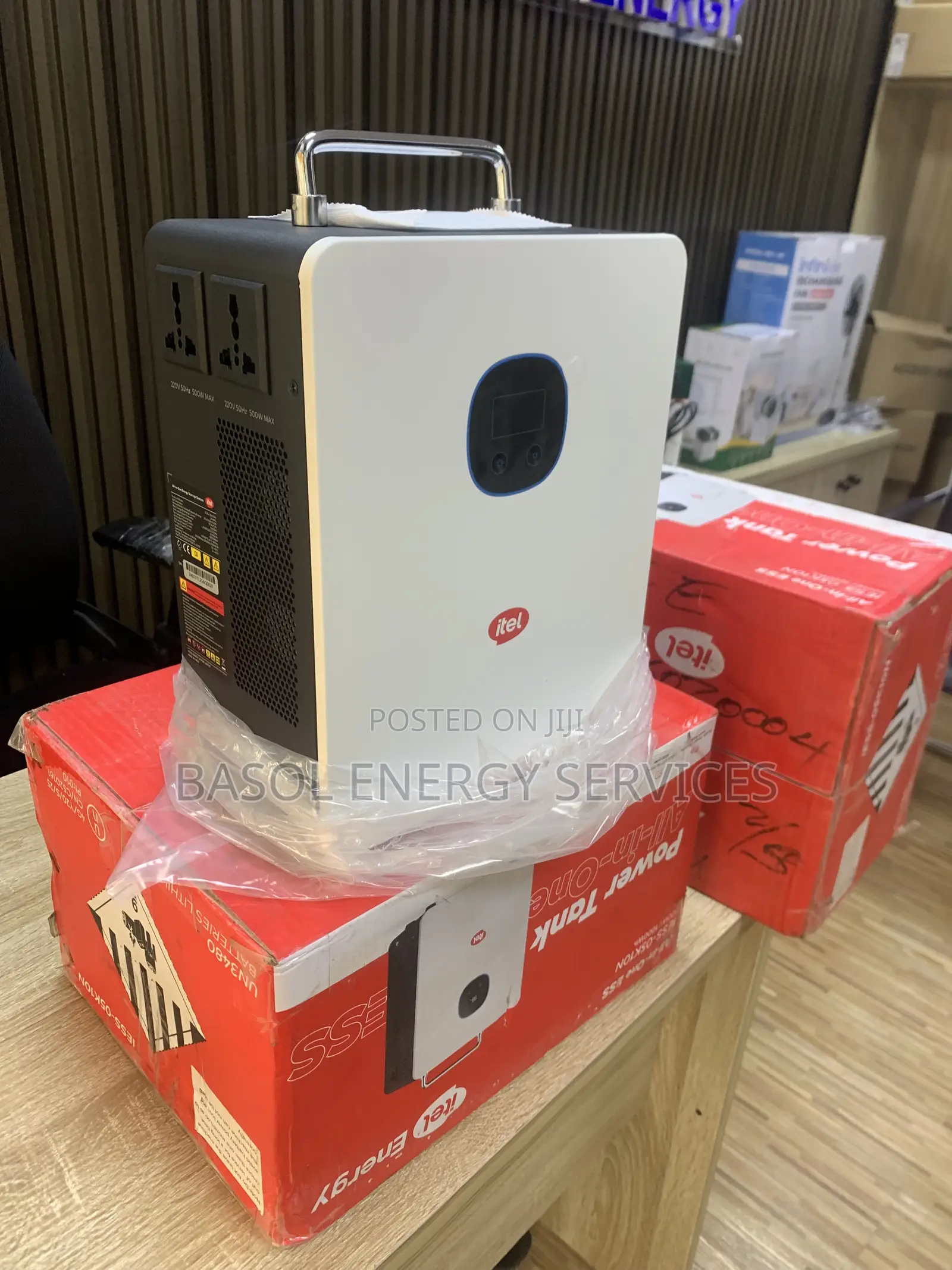 500w Itel Solar Generator
