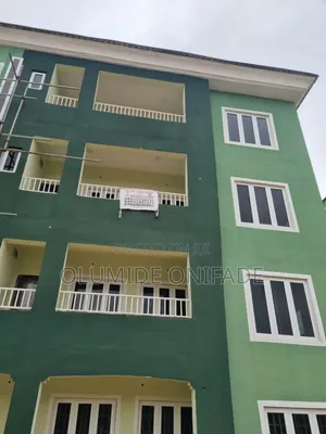 Furnished 3bdrm Block of Flats in Beacon Estate for sale
