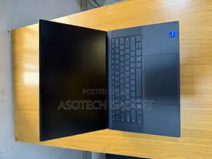 Laptop Dell Precision 5560 32GB Intel Core i7 SSD 512GB