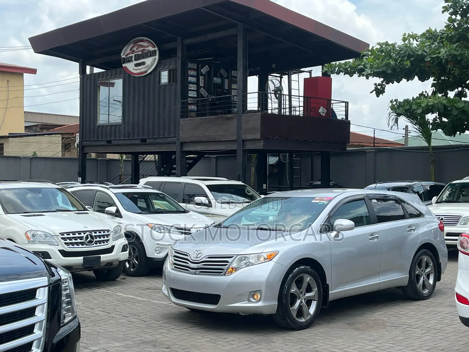 Toyota Venza 2010 Silver