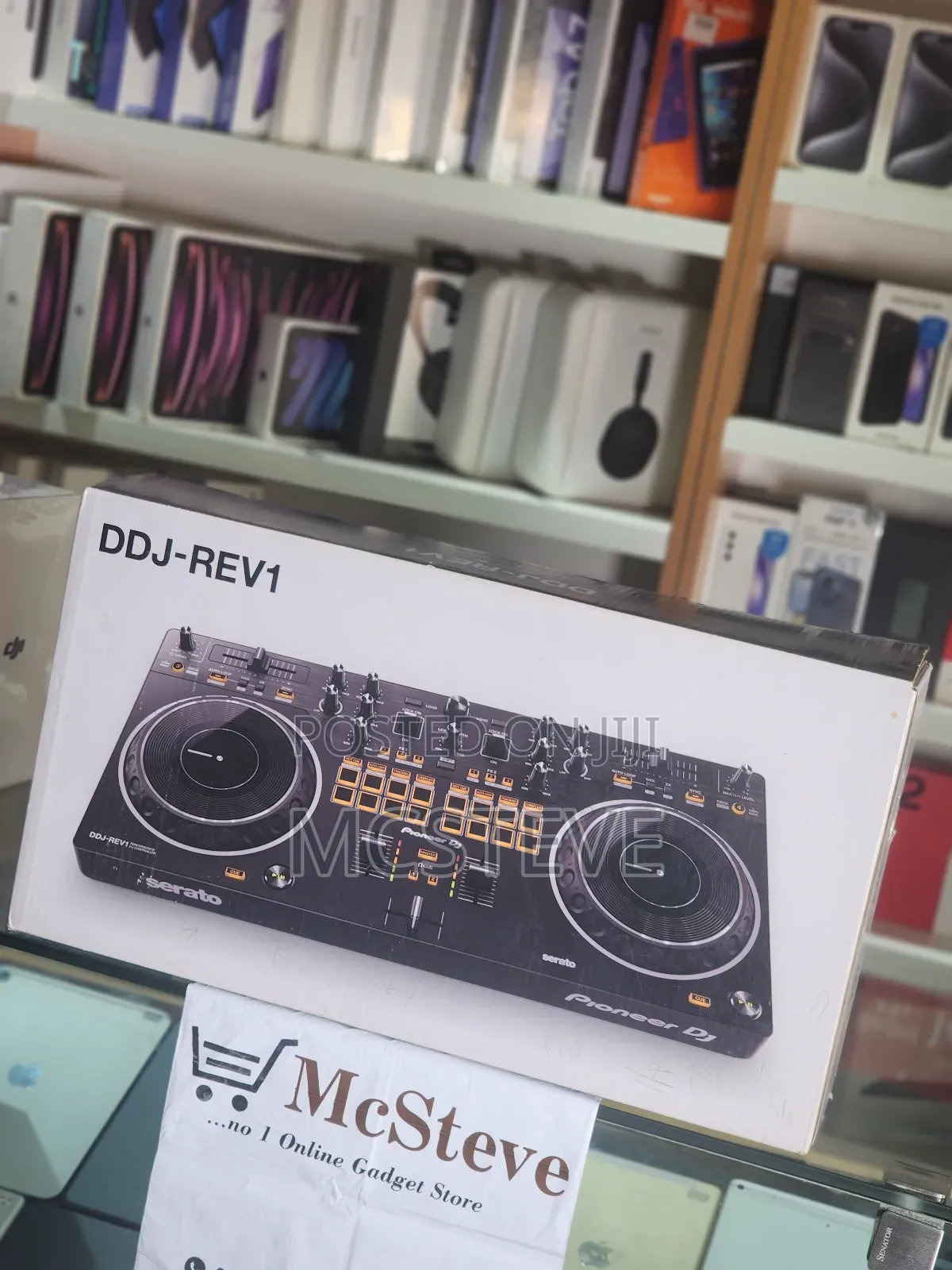 Serato DDJ-Rev1 Dj Controller