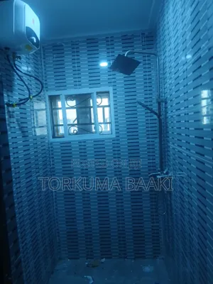1bdrm Block of Flats in Manreng Estate, Life Camp for rent