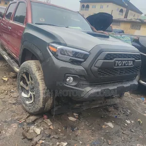 Toyota Tacoma 2008 to 2022 Kits Available