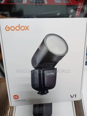 Nixon Godox V1