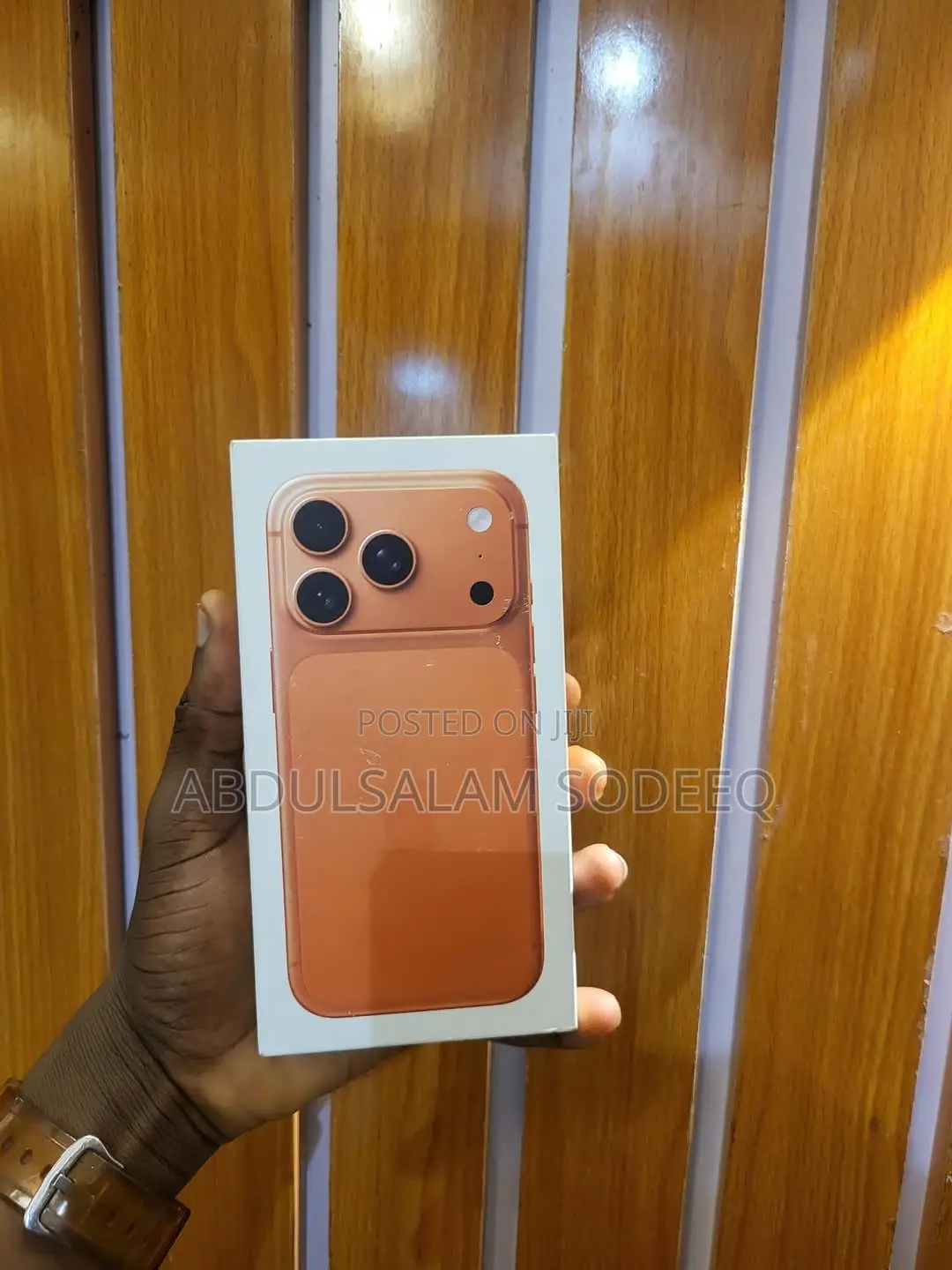 New Apple iPhone 17 Pro 256 GB Orange