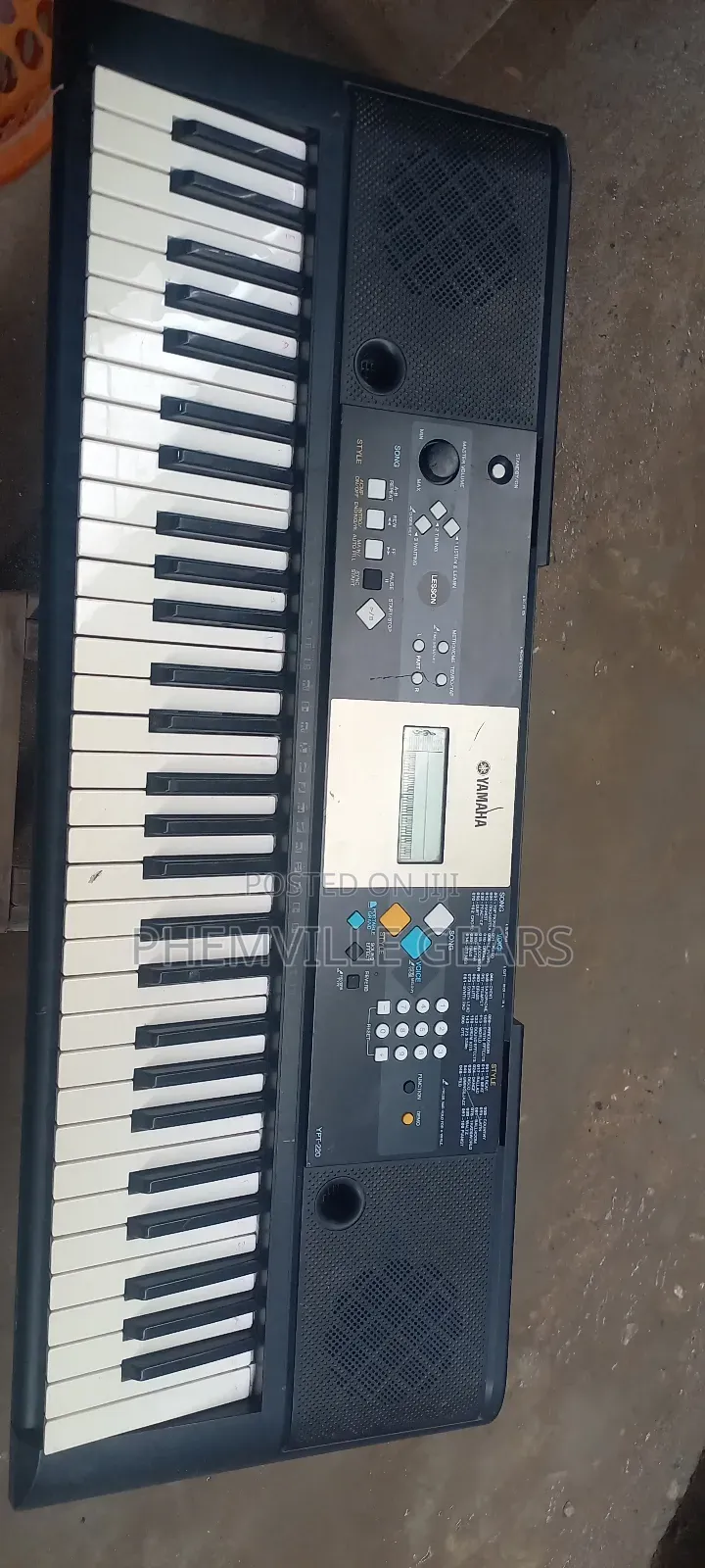 Yamaha Ypt 220 Uk Used Keyboard.