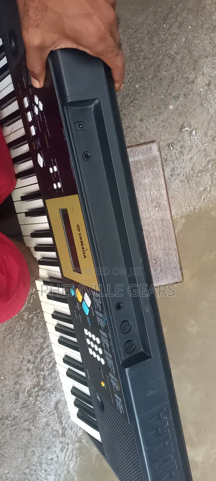 Yamaha Ypt 220 Uk Used Keyboard.