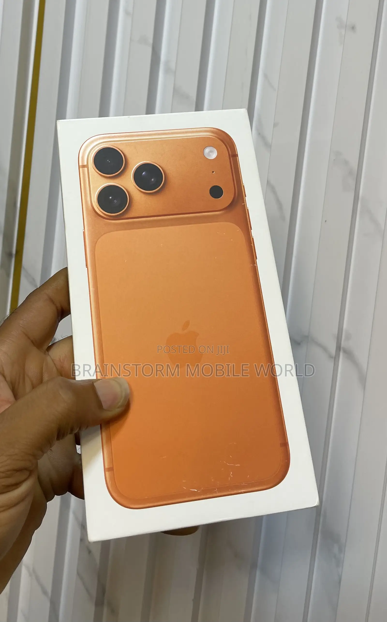 New Apple iPhone 17 Pro Max 512 GB Orange