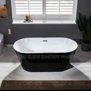 Black And White Acrylic Bathtub