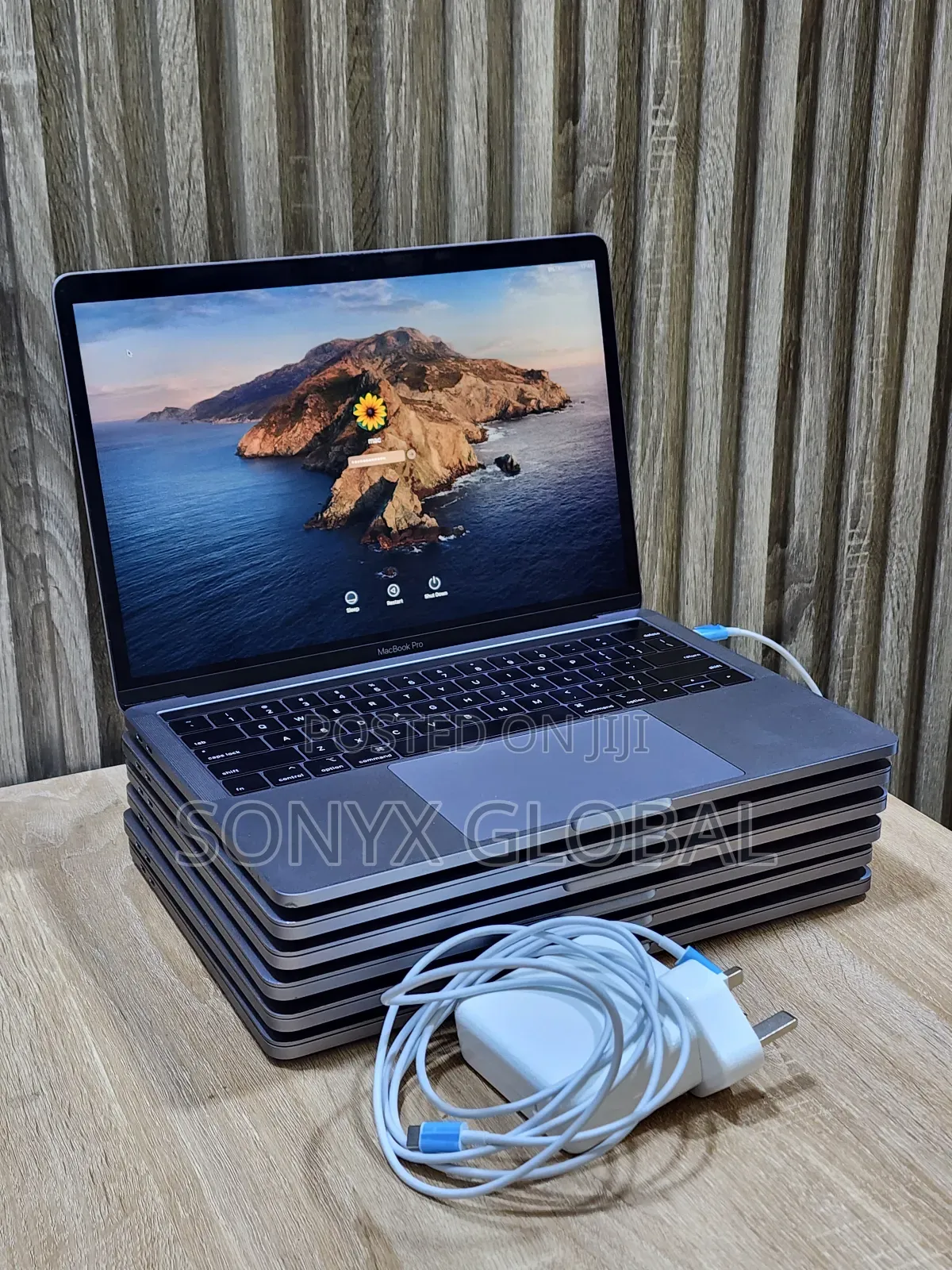 Laptop Apple MacBook Pro 2019 16GB Intel Core i7 SSD 256GB