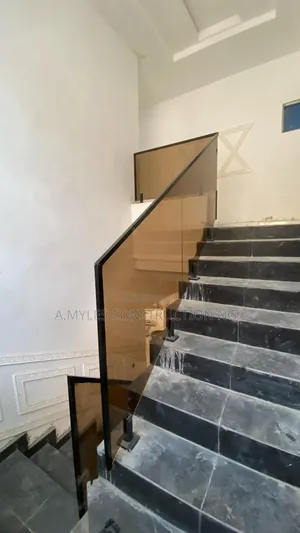 Tinted Glass Handrail