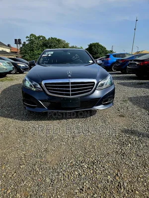 Mercedes-Benz E350 Base 4Matic Sedan AWD (3.5L 6cyl 7A) 2014 Gray