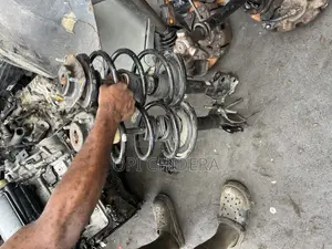 Toyota Sienna 2012 Front Shock (Tokunbo)