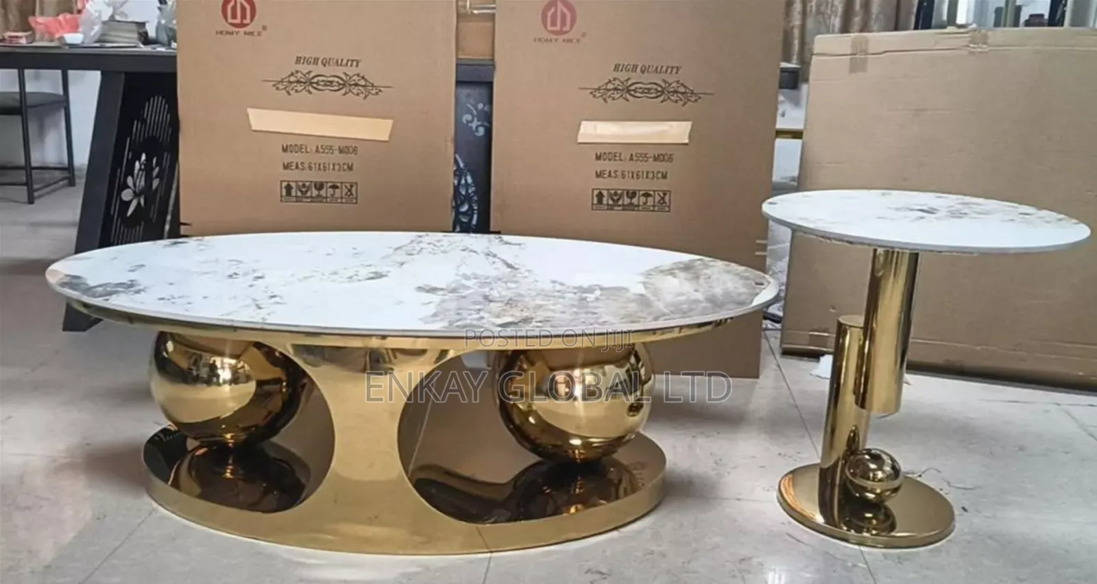 Marble Centre Table With Stools