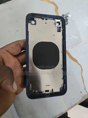 Convert iPhone Xr to iPhone 17 Pro