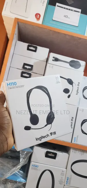 Logitech H110