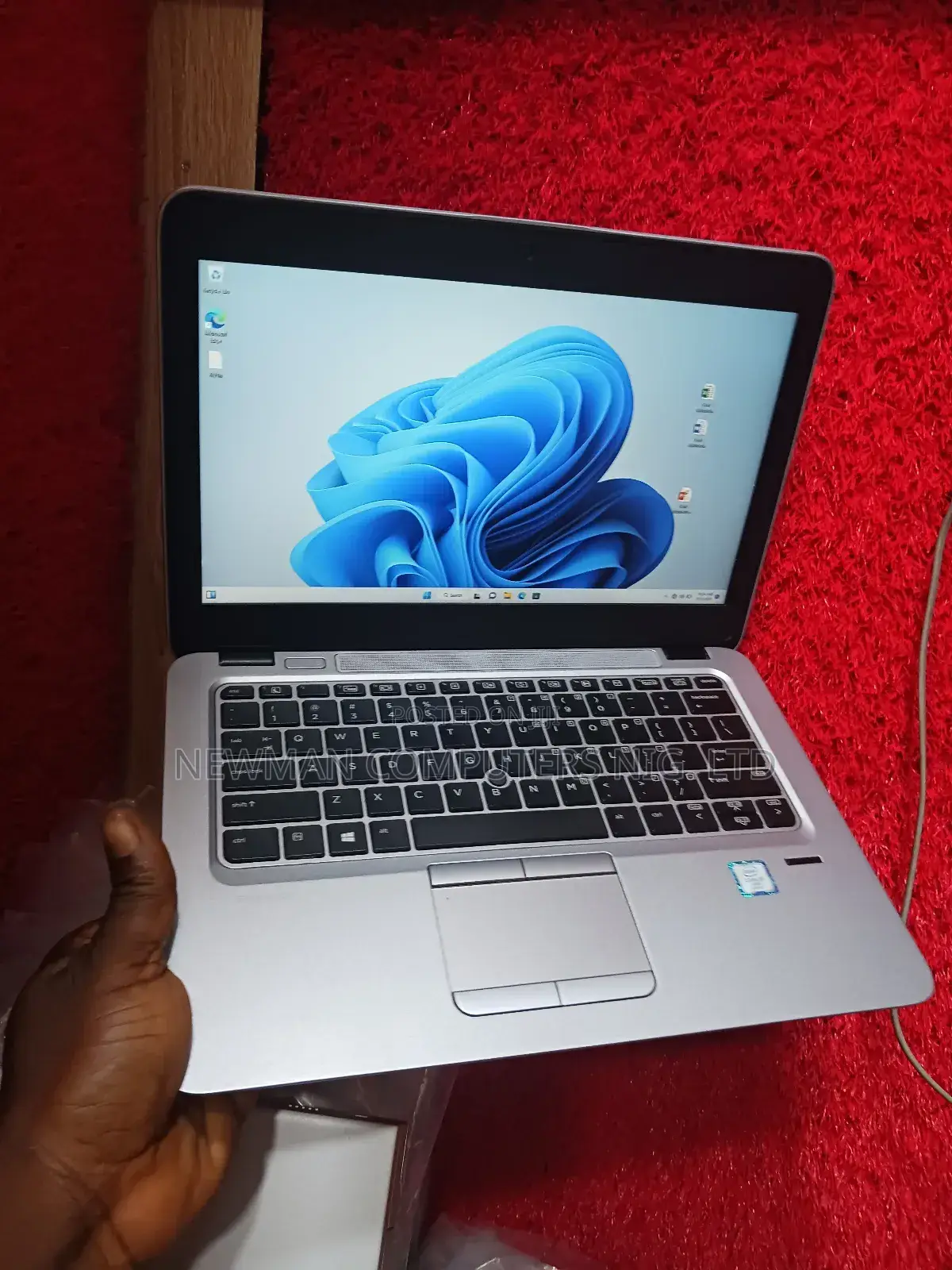 Laptop HP EliteBook 820 G3 8GB Intel Core i5 SSD 256GB