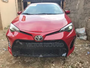Toyota Corolla LE Plus 4dr Sedan (1.8L 4cyl CVT) 2015 Red