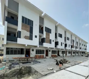 4bdrm Duplex in Lekki Phase 1, for rent
