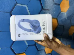 Beats Solo 4 Blue