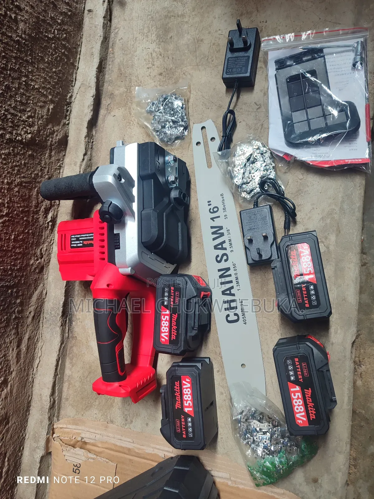 16" Cordless Chainsaw
