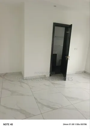 3bdrm Block of Flats in Ikeja for rent