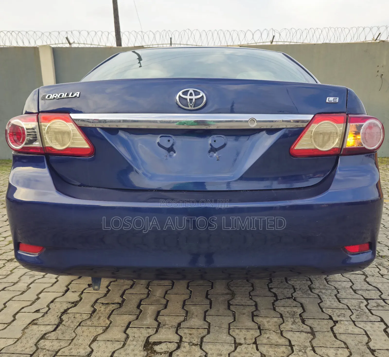 2013 Toyota Corolla LE 4dr Sedan (1.8L 4cyl 4A) - Image 1