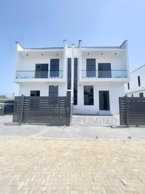 Furnished 4bdrm Duplex in Chevron for sale