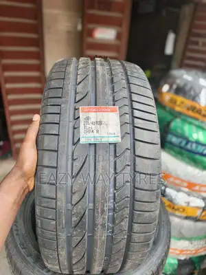 275/40r20 Bridgestone Run Flat and All Kinds Tyres Available