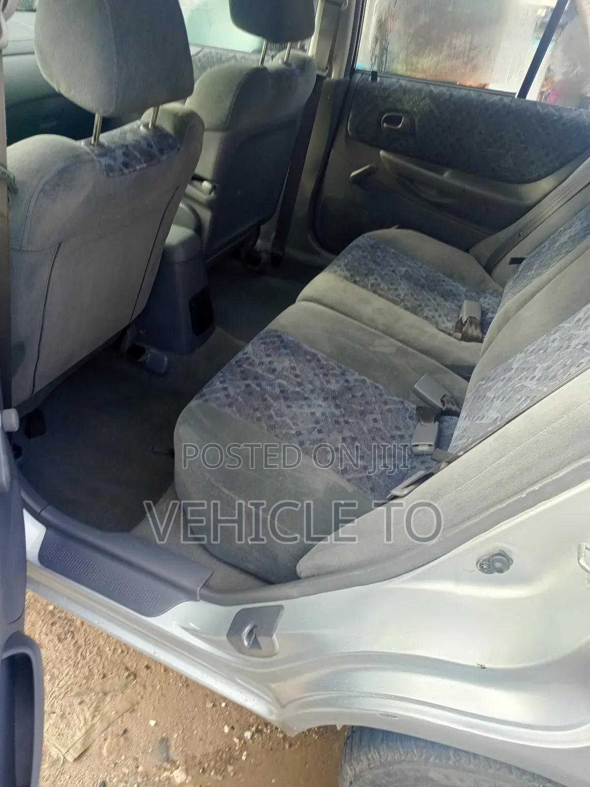 Mazda 323 1.6 2002 Silver