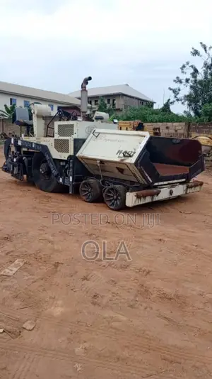 Blaw-Knox Pf3172 Asphalt Paver for Sale