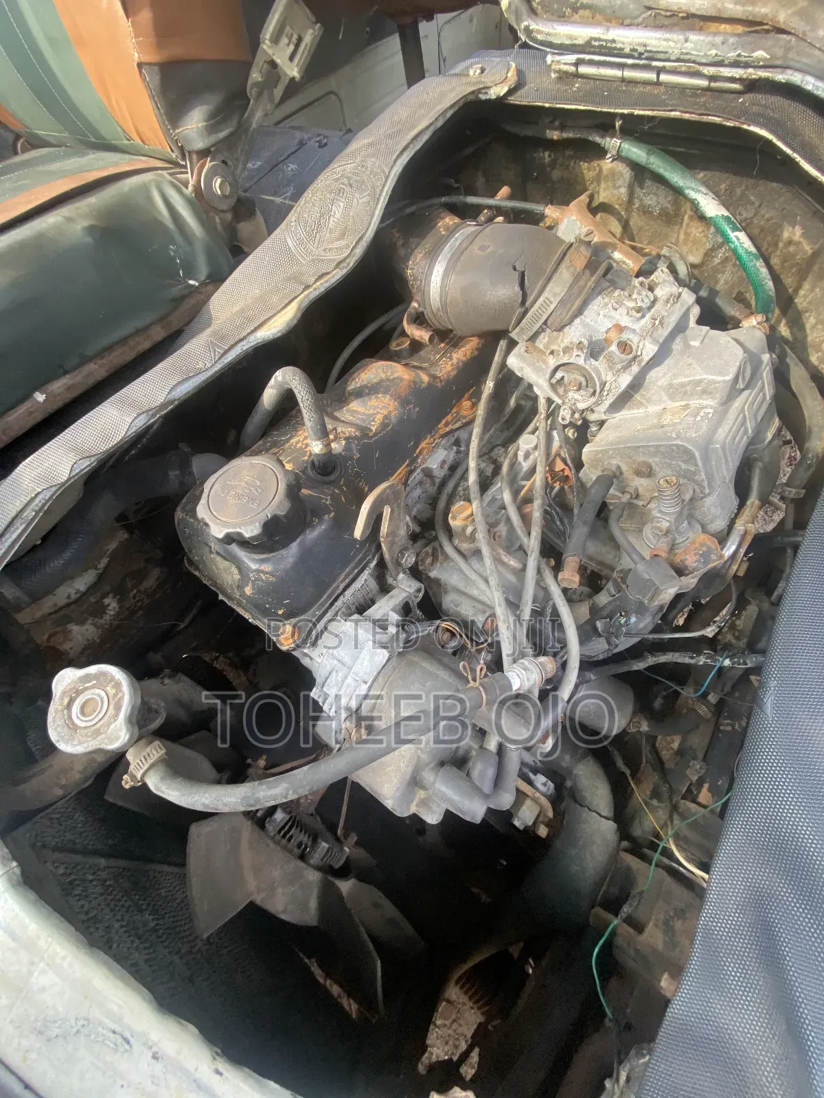 Toyota HiAce 1998 White