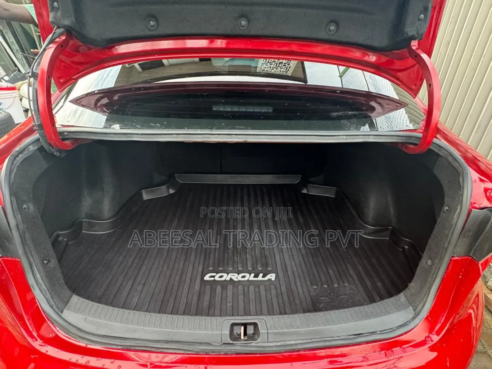 Toyota Corolla LE 2021 Red