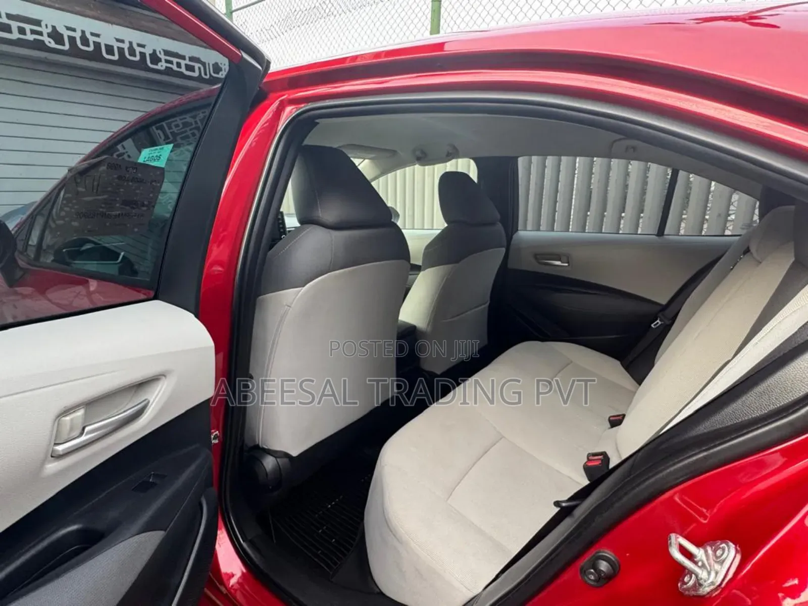 Toyota Corolla LE 2021 Red