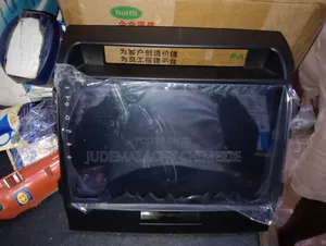 Android Screen for Toyota Land Cruiser 2007 to 2015 Reverse Camera