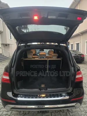 Mercedes-Benz M Class ML550 4MATIC 4dr SUV AWD (4.7L 8cyl Turbo 7A)
