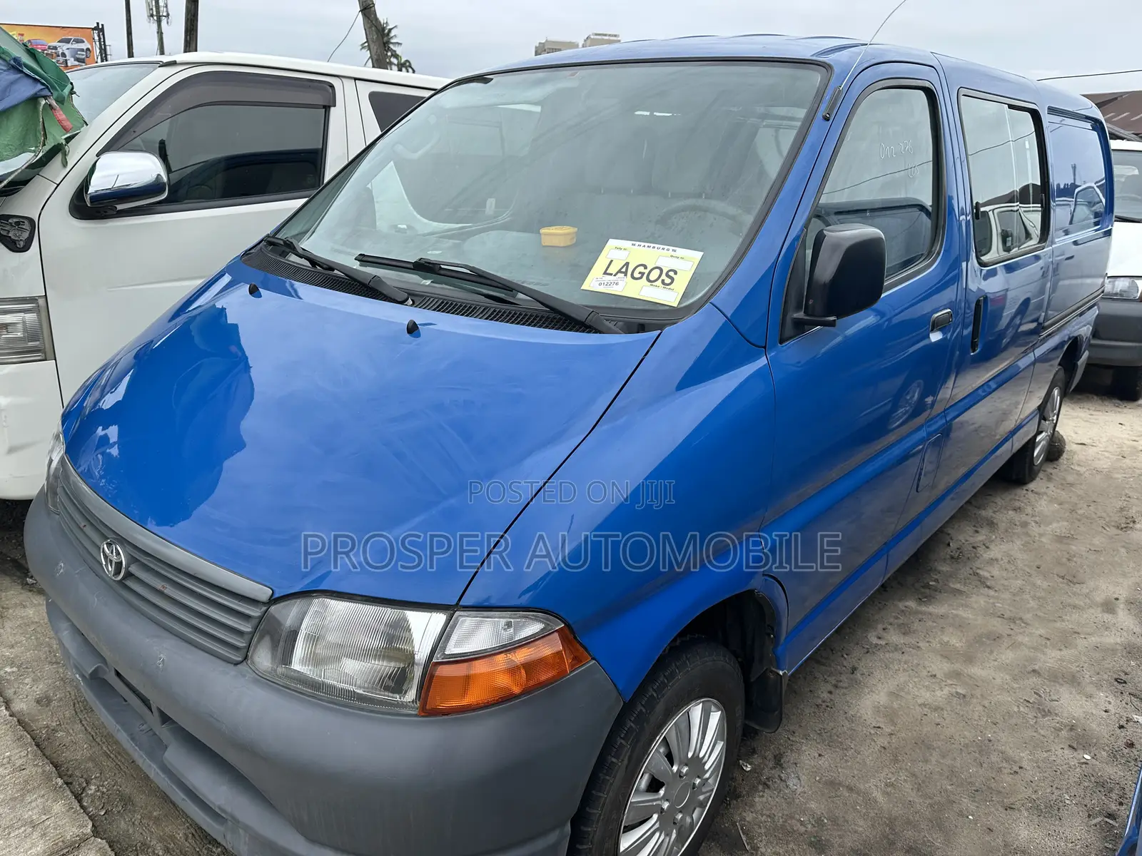 Toyota HiAce 2006 Blue