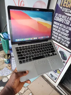 New Laptop Apple MacBook 2014 8GB Intel Core I5 SSD 256GB