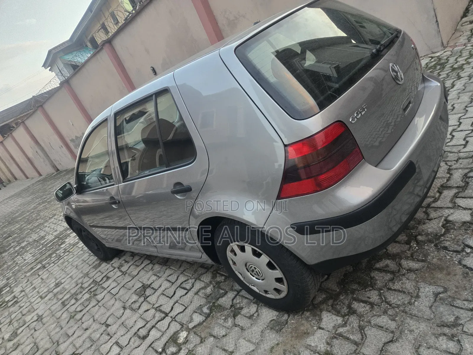 Volkswagen Golf 1.6 2003 Silver
