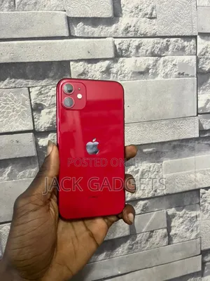 Apple iPhone 11 64 GB Red