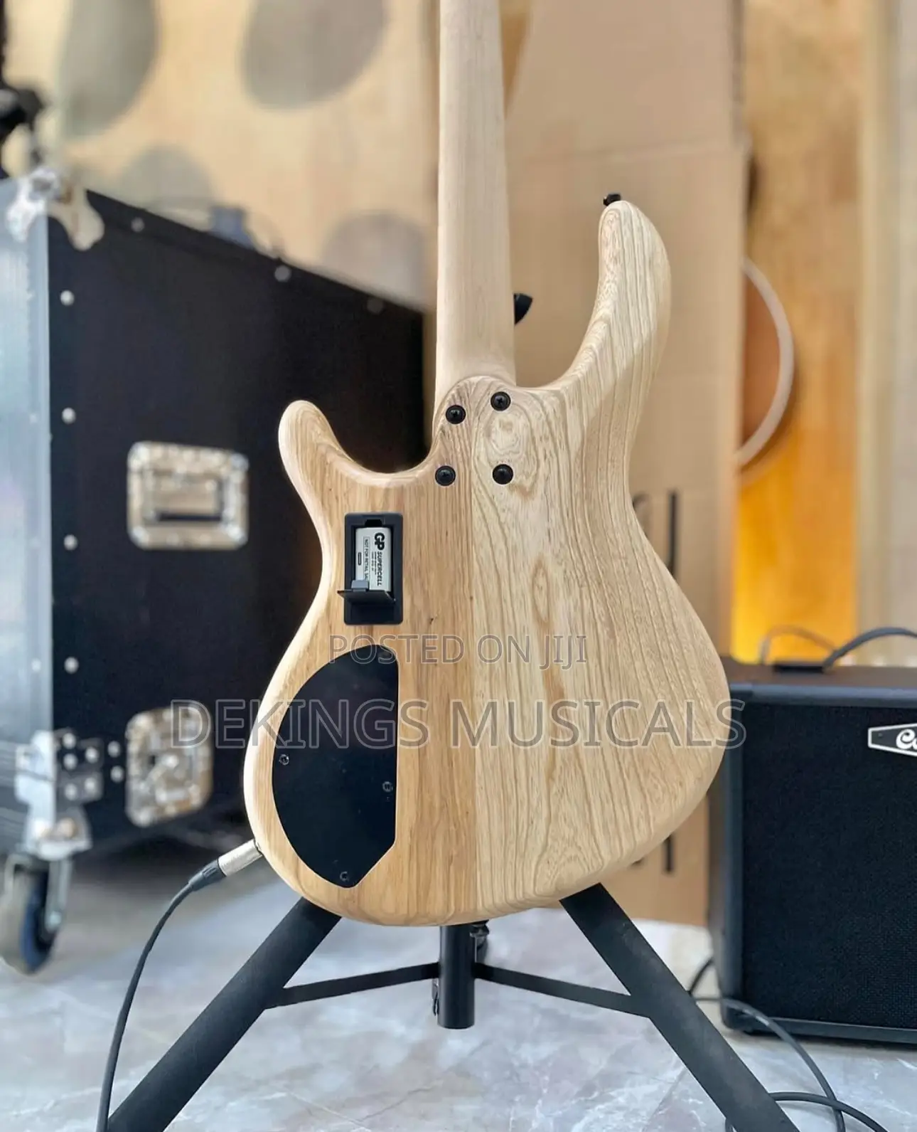 Cort Action Dlx As 4 Strings Bass Guitar - Active