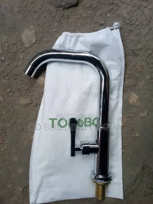 Tonobo Single Sink Tap Chrome