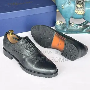 Nice Quality Lace Up Men Shoe