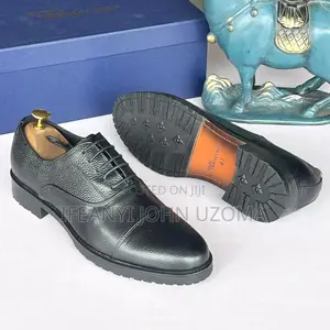 Nice Quality Lace Up Men Shoe