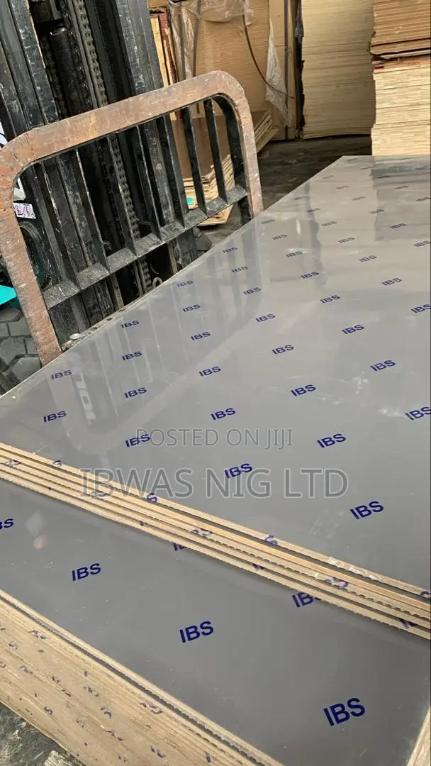 HDF Glossy Dark Grey