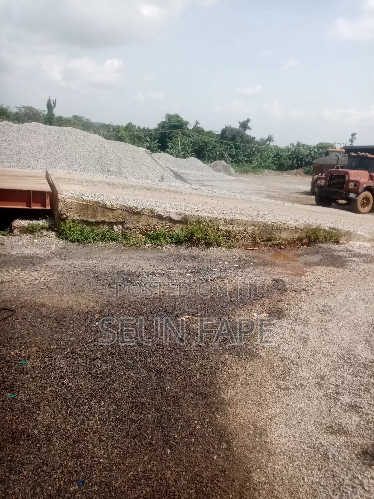 Sand / Gravel Offloading