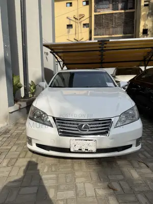 Lexus ES 2010 White