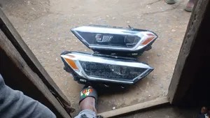 Set Of Head Light Jetta 7 2015