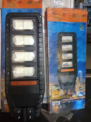KTJ 8 Eyes Solar Plastic Light 800w