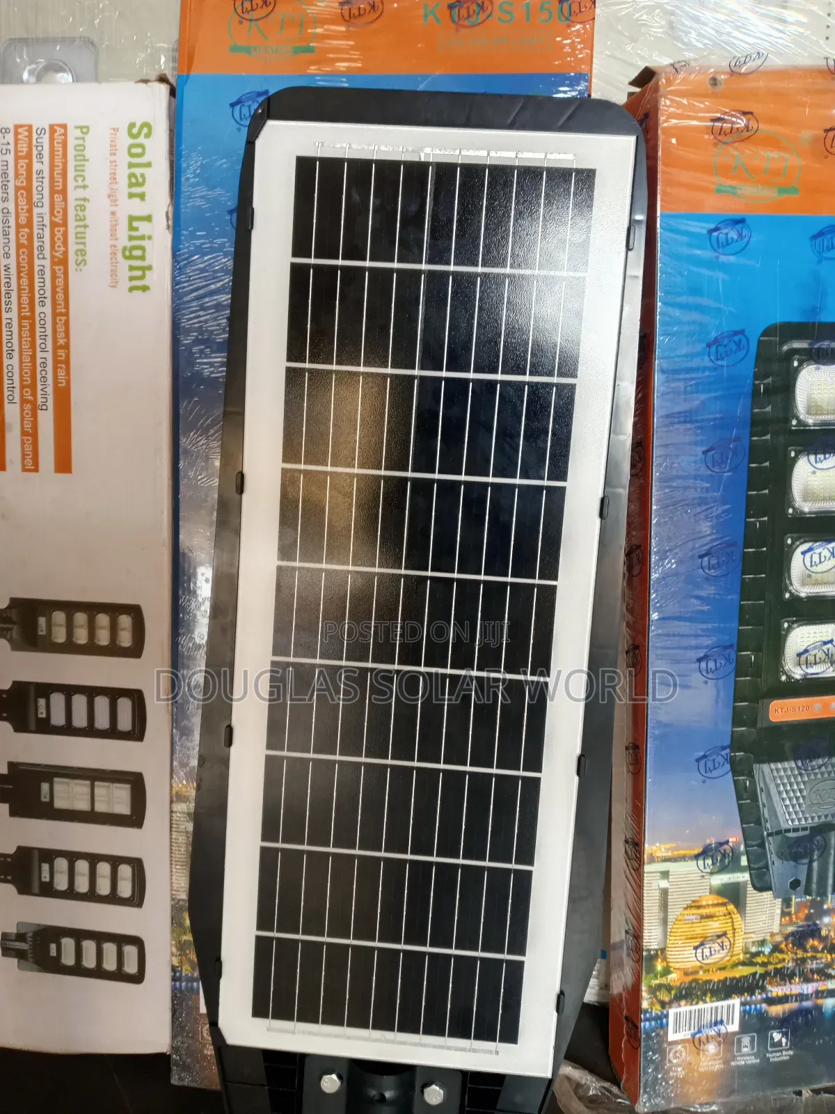 KTJ 8 Eyes Solar Plastic Light 800w